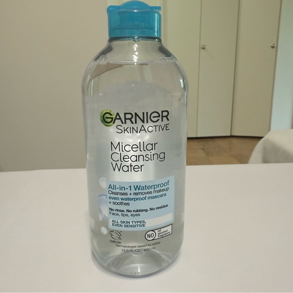 🎯3/$15
Garnier SkinActive Micellar Water with Blue Cap